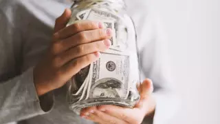 Выплаты детям: разделить Нацфонд на две части предложили в Казахстане