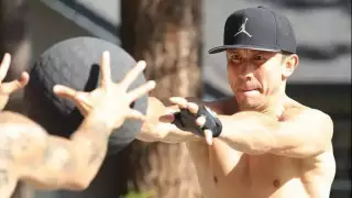 "Почему он номер 1". У Бивола восхитились Головкиным перед боем с Канело