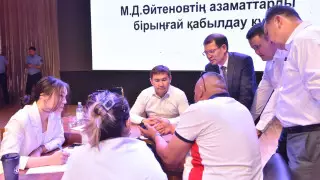 Аким Шымкента заслушал вопросы более 200 жителей города