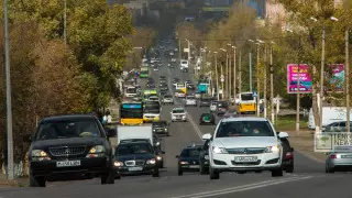 Казахстан вошел в топ стран с самыми перегруженными дорогами
