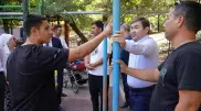 Аким Шымкента осмотрел спортивные площадки во дворах многоэтажек