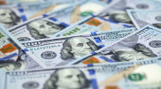 Курс доллара вырос еще на 2,5 тенге