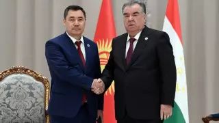 Президенты Кыргызстана и Таджикистана договорились о прекращении огня