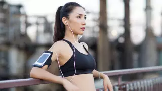 Пора на тренировку: что произойдет с телом после одного занятия спортом