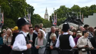 Около 70 человек задержали за время траура по Елизавете II в Лондоне