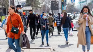 Заболеваемость коронавирусом в Казахстане немного снизилась