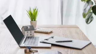 Несуществующие квартиры сдавал в аренду мужчина в Астане