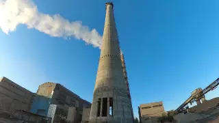 Завершено строительство железобетонного ствола новой дымовой трубы на ТЭЦ-3