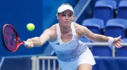 Елена Рыбакина прошла в четвертьфинал турнира WTA в Остраве