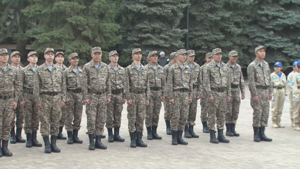 Осенний призыв на воинскую службу начался в Алматы