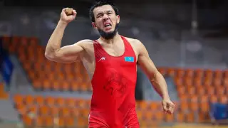 Казахстанец выиграл золото чемпионата мира по борьбе