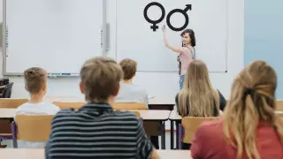 Уроки секспросвета: почему они нужны детям?