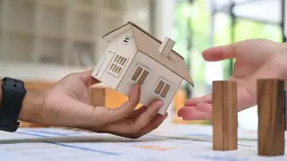 Об альтернативе программе "7-20-25" высказались в МИИР