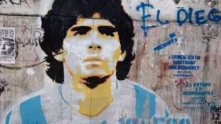 Мяч, забитый Марадоной "рукой бога", выставят на аукцион