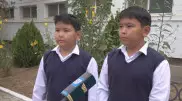 "Хотим стать дипломатами". В Актау живут близнецы по имени Касым и Жомарт