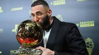 Чемпион АПЛ, супербомбардир и дуэт из "Ливерпуля". У кого Бензема забрал "Золотой мяч"