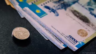 Названы условия выплаты 10-процентной премии владельцам депозитов