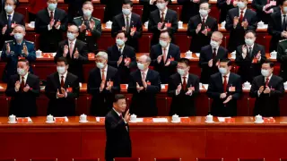 Переизбрание Си Цзиньпина на третий срок обвалило рынки Китая