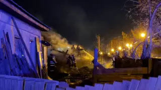 Названы две версии крушения военного самолета на дом в Иркутске