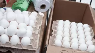 В Костанае устроили проверку после новостей о продаже яиц поштучно