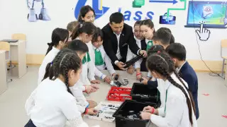 500 детей Жезказгана и Семея обучат основам робототехники