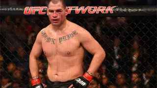 Самосуд над педофилом? Экс-чемпиона UFC отпустили под залог