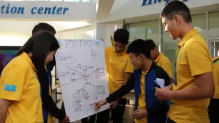 В Уральске завершился масштабный хакатон для сельских школьников