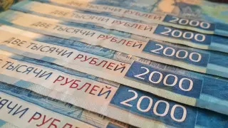 Банкам снова хотят разрешить вывозить рубли из Казахстана