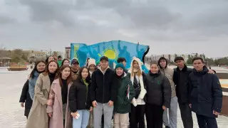 Мы ищем таланты: как в Жанаозене школьники с MynBala "Армандастар" пели