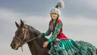 Что за удивительная нация - соцсети о казашках в объективе знаменитого фотографа