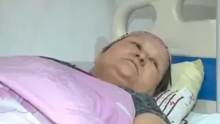 "Лежит девять месяцев". Мусорный бак сорвался и изувечил женщину в Павлодаре