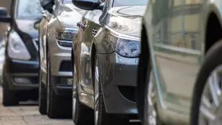 200 тысяч тенге за регистрацию иностранных авто: Парламент принял закон