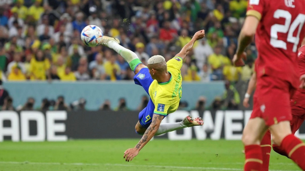 Бразилия забила фантастический гол Сербии в дебютном матче на ЧМ-2022