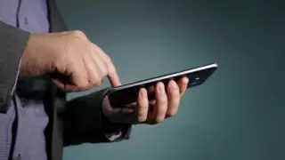 Рецидивист приходил в квартиры к шымкентцам и незаметно оформлял на них кредиты