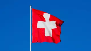 Швейцария заморозила российские активы на миллиарды евро