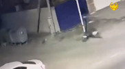 Автоугонщик в Атырау спрятался от полиции в мусорном баке