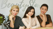 "Казашки знают о красоте все". Алматинка заработала миллионы в beauty-сфере на Тенерифе