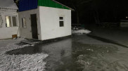 Река затопила дворы частных домов в Семее