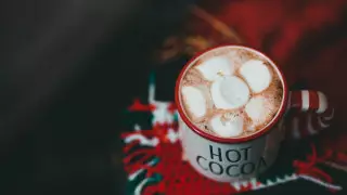 Поможет похудеть, устраняет кашель: 8 причин пить какао чаще