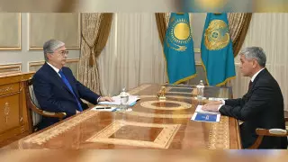 Президент принял акима Карагандинской области