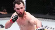 Казахстанский боец Сергей Морозов одержал третью победу в UFC