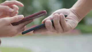 Проверки мобильных переводов чиновников с 2023 года. Как это будет работать