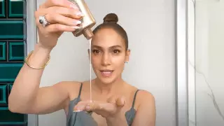 Волшебные аффирмации и минимум косметики: Джей Ло раскрыла секреты молодости