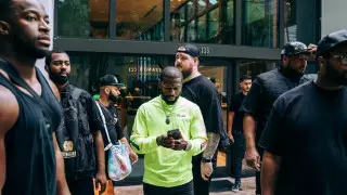 Дочь Флойда Мейвезера получила срок за нанесение ножевых ранений