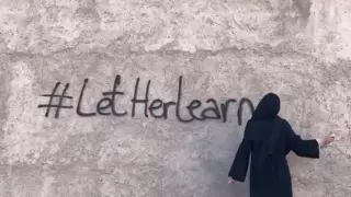 Запрет на образование: афганские женщины вышли на митинг