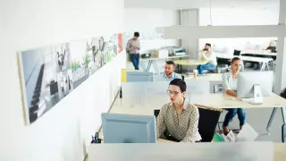 21 компания релоцировалась из России в Казахстан - МИД