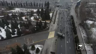 "Пошел на площадь по ребяческой глупости" - мать участника январских беспорядков в Алматы