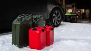 Астанчанин поджег новое авто знакомой женщины из-за ссоры