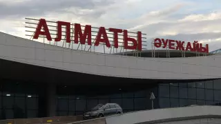 Рейсы задерживаются в аэропорту Алматы