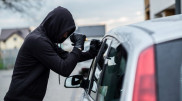 Эксперт раскрыл распространенный способ угона автомобиля зимой